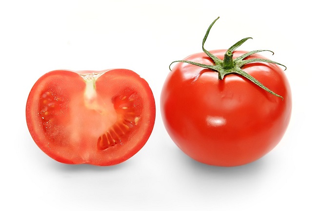 Cà chua có thể chữa viêm gan, chảy máu chân răng, dạ dày, xơ vữa, huyết áp, tiểu đường, làm đẹp, tăng cường sức khỏe.